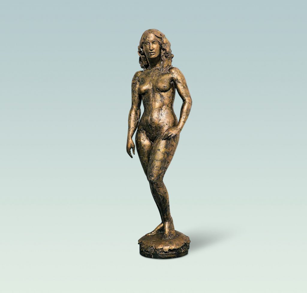 Dorina, Aktskulptur, skulptur Bronze, Bärbel Dieckmann, Bildhauerin, sculptress, Berlin, Skulptur in Bronze, bronce sculpture