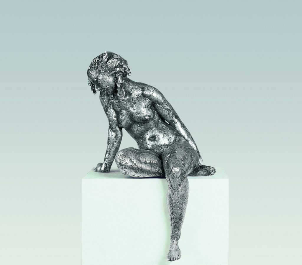Linda, Aktskulptur, skulptur Bronze, Bärbel Dieckmann, Bildhauerin, sculptress, Berlin, Skulptur in Bronze, bronce sculpture